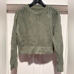 Old Navy Cropped Crochet Sweater in Sage Green